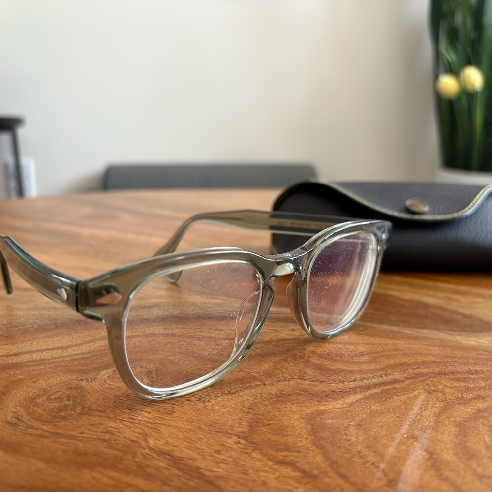 MOSCOT Translucent Gray Acetate Frame Glasses